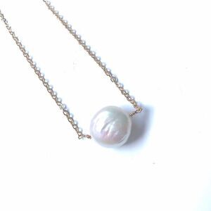 Iridescent Freshwater Floating Pearl Necklace‎